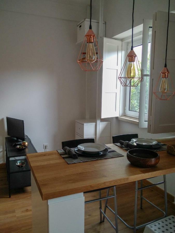 Apartament Casa Da Tia Adozinda Lizbona Zewnętrze zdjęcie